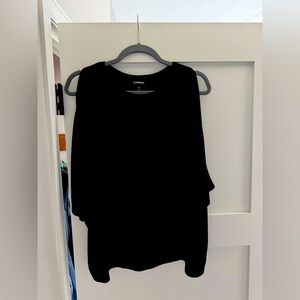Express cold shoulder top in black. Size Large